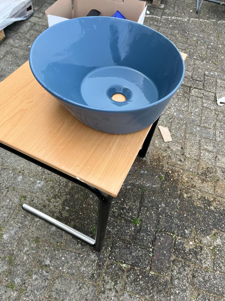 Blauwe waskom  nieuw nooit gebruikt, Ophalen, Nieuw, Wastafel