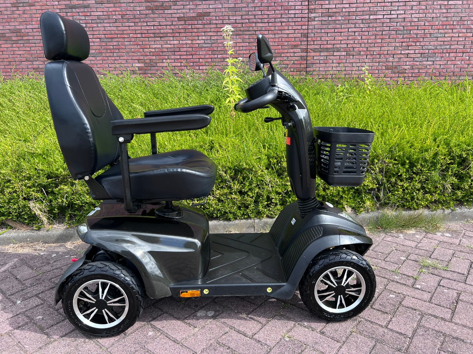 Scootmobiel Drive ST5D plus, eerste eigenaar, weg = weg, Ophalen, Drive, Zo goed als nieuw, 36 t/m 45 km