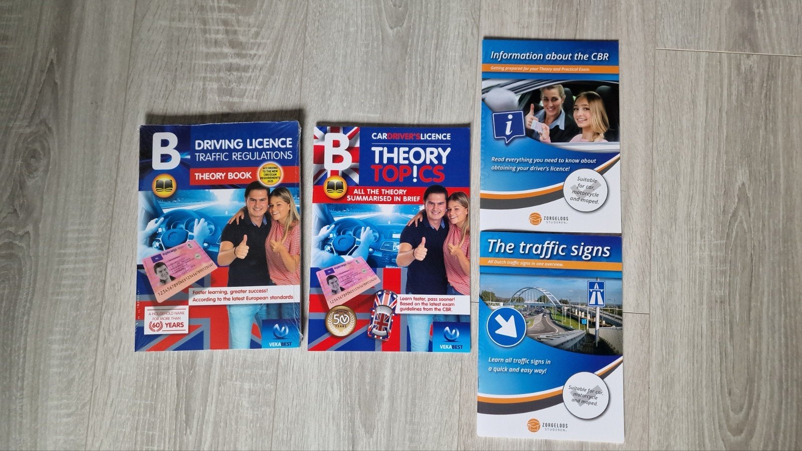 Driving licence B: theory book + extra's (in English), Boeken, Ophalen of Verzenden, Beta, Nieuw, Overige niveaus