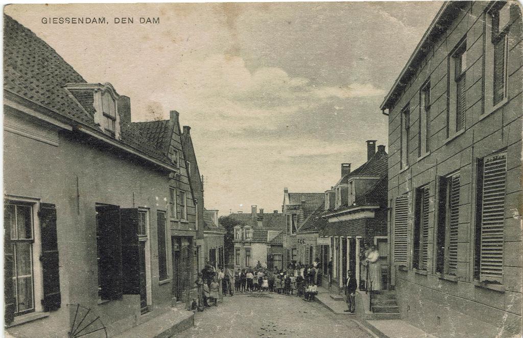 Giessendam – Den Dam. Gelopen Landsmeer 1934., Ophalen of Verzenden, Voor 1920, Gelopen, Zuid-Holland