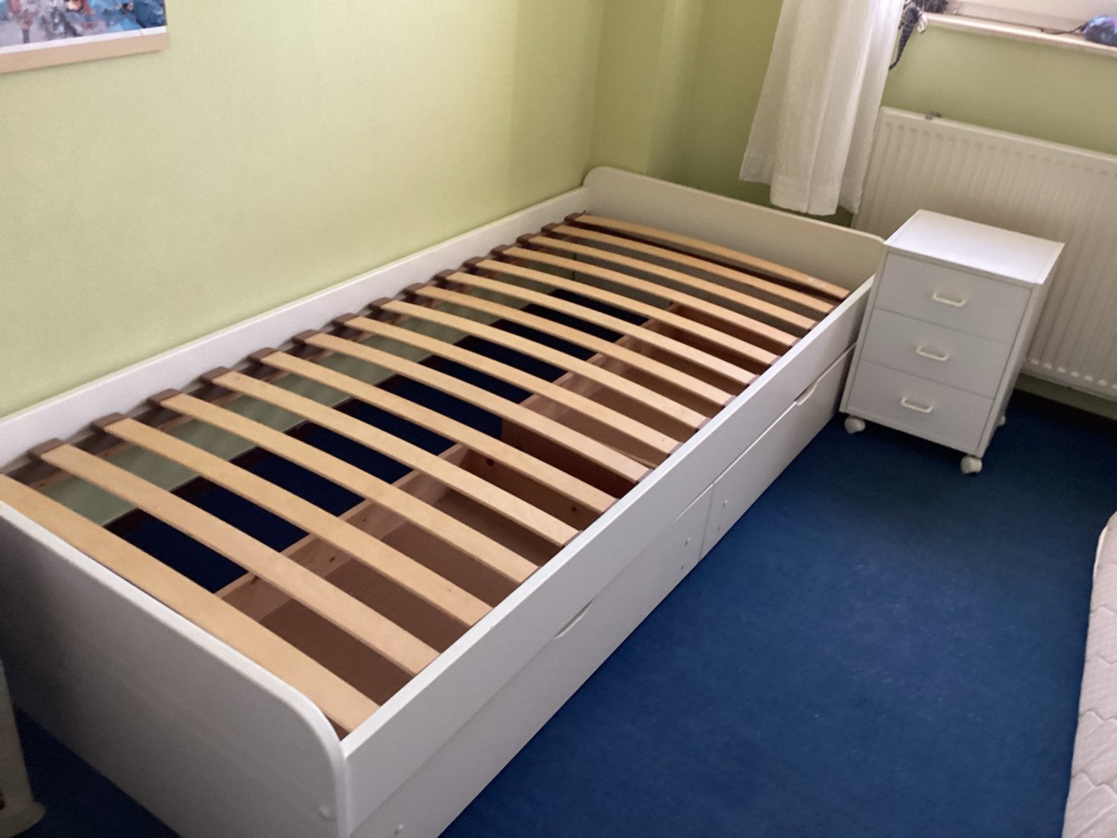 1 pers, bed met lades, nachtkastje, matras, dekbed en kussen, Ophalen, Gebruikt, 90 cm, Eenpersoons