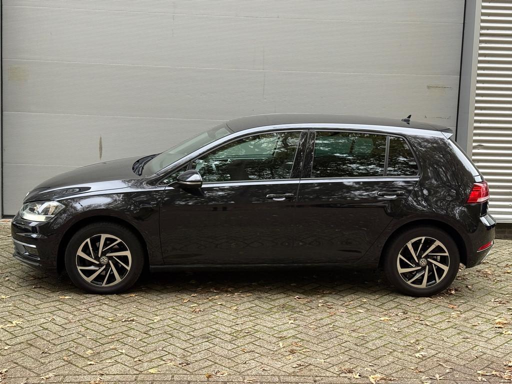 Volkswagen Golf 1.6 TDI Highline Business R l Facelift l Nav, Stof, Gebruikt, 4 cilinders, 116 pk