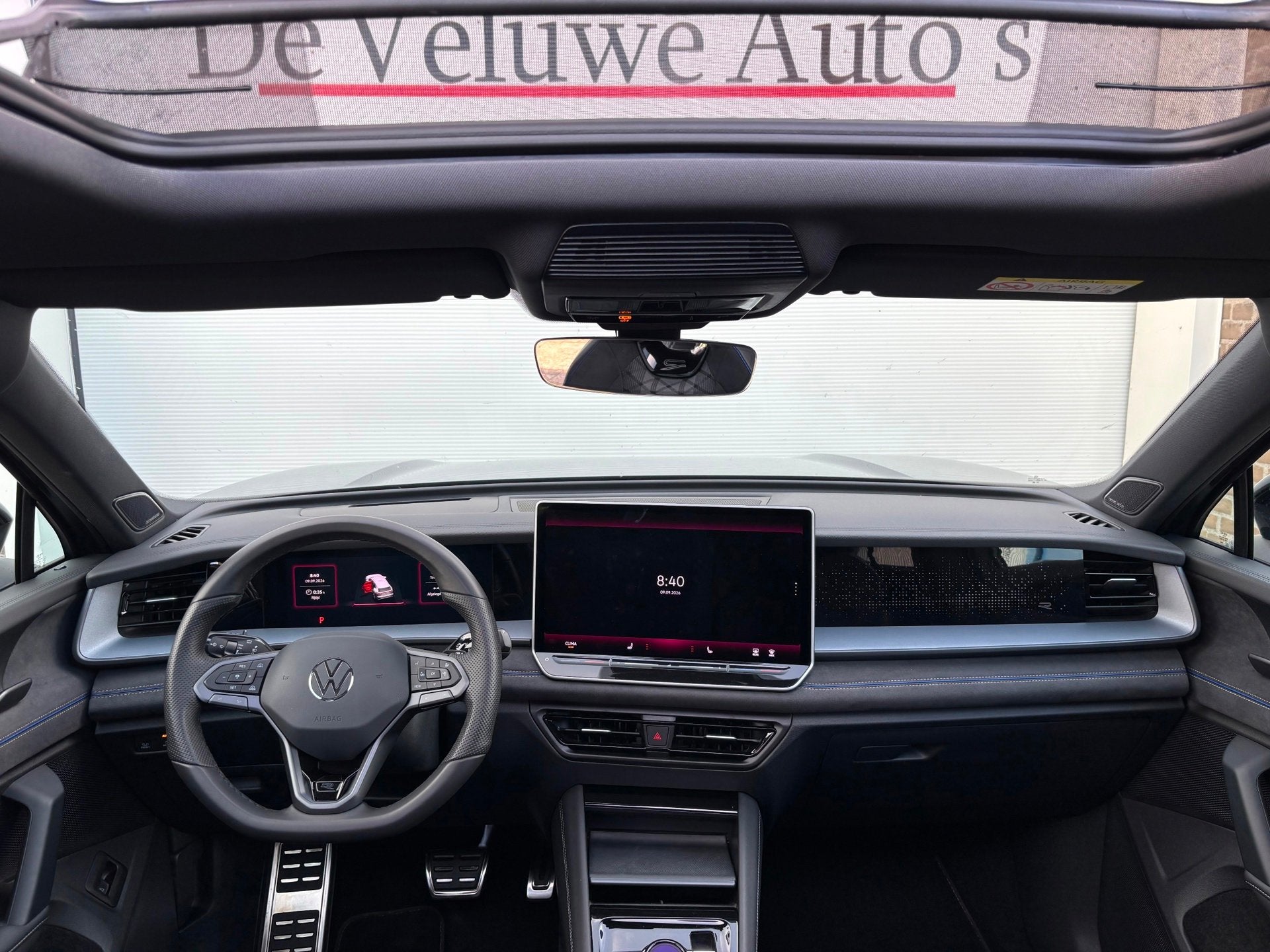 Volkswagen Tayron 2.0 TDI 4M R-Line|H&K|Pano|HUD|360 Cam, Automaat, Dealer onderhouden, Gebruikt, 4 cilinders
