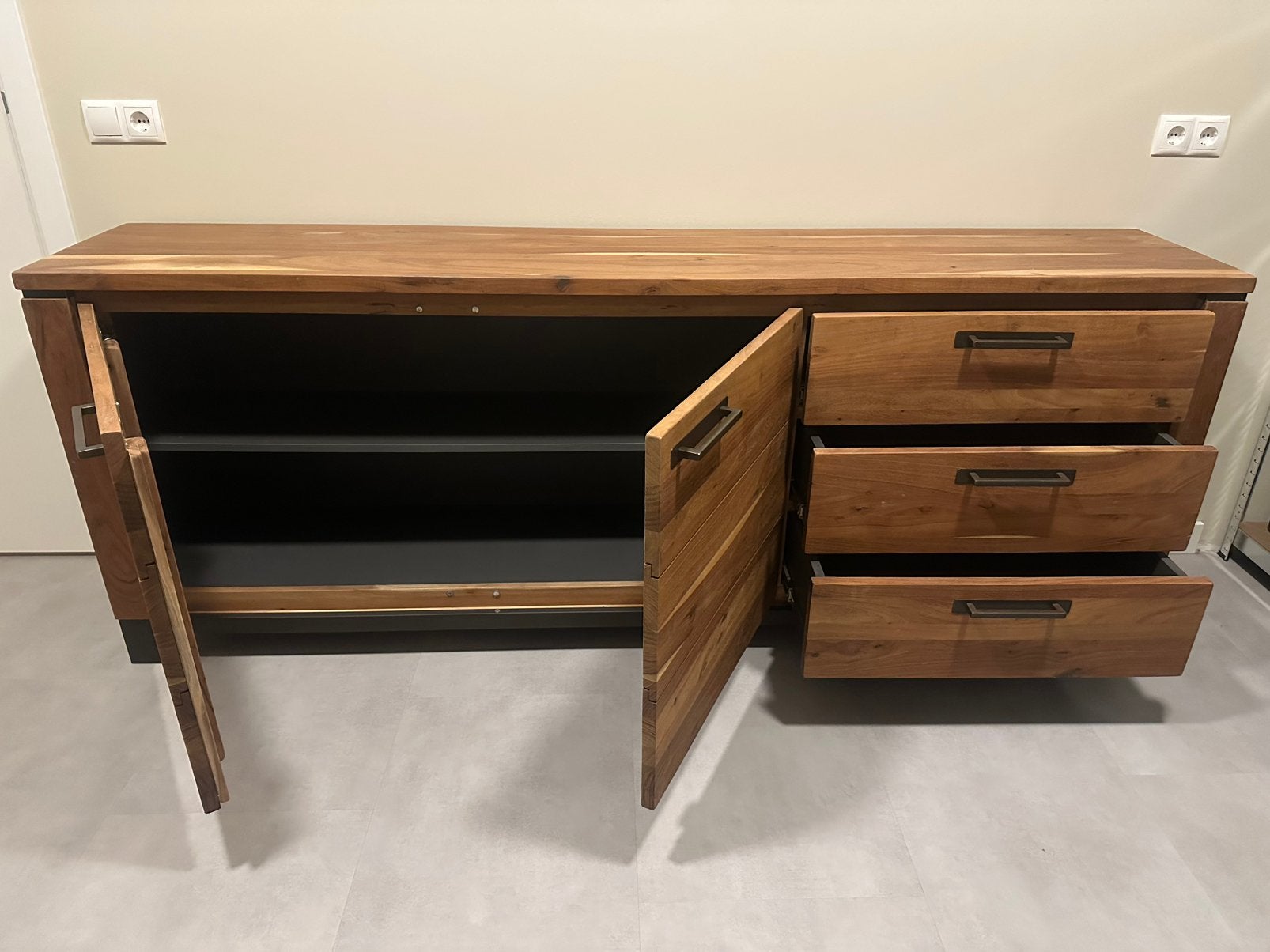 Dressoir industrieel 220x85x42cm, Huis en Inrichting, Kasten | Dressoirs, Ophalen, Zo goed als nieuw, 25 tot 50 cm, 200 cm of meer