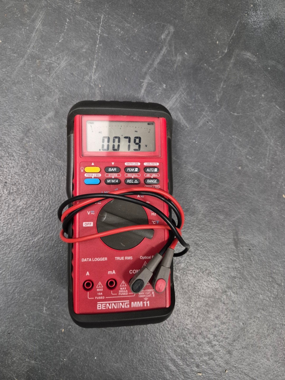 BENNING MM11 Multimeter -, Ophalen of Verzenden, Gebruikt, Multimeter