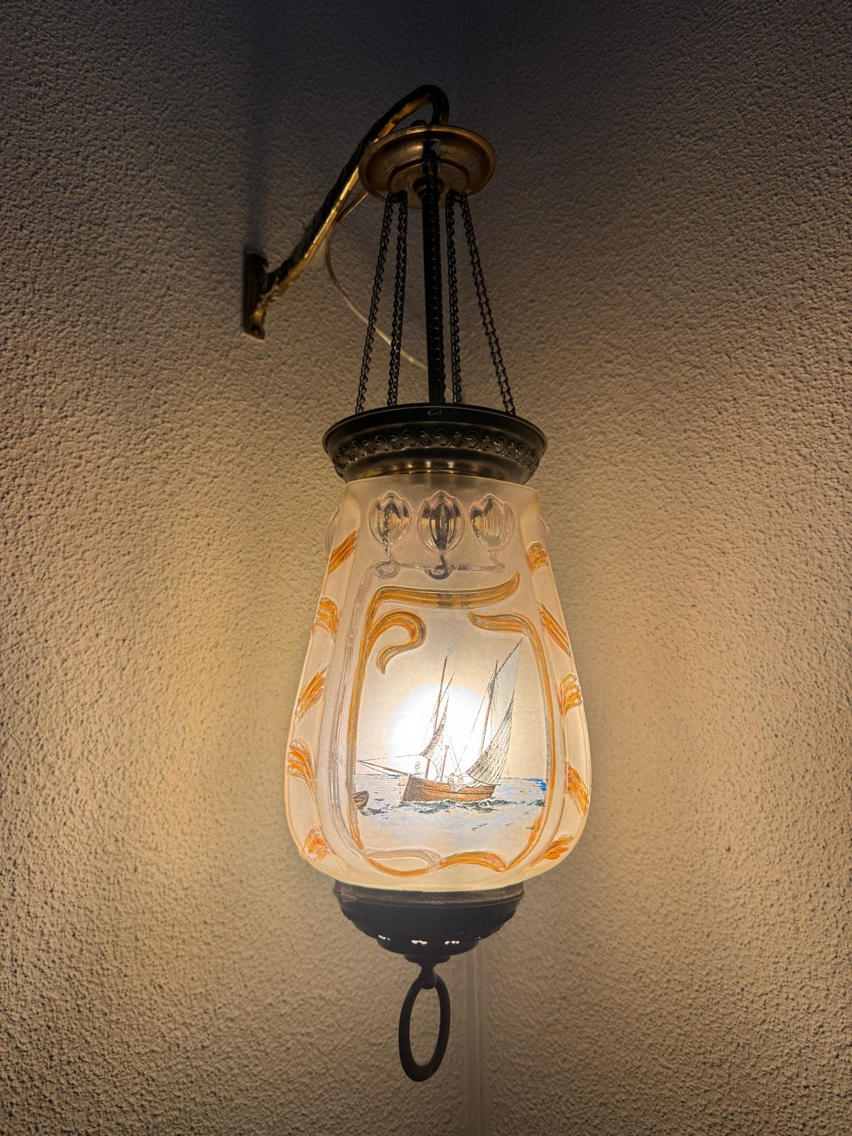 Antieke Art Nouveau Wandlamp met Geschilderde Scènes, Ophalen