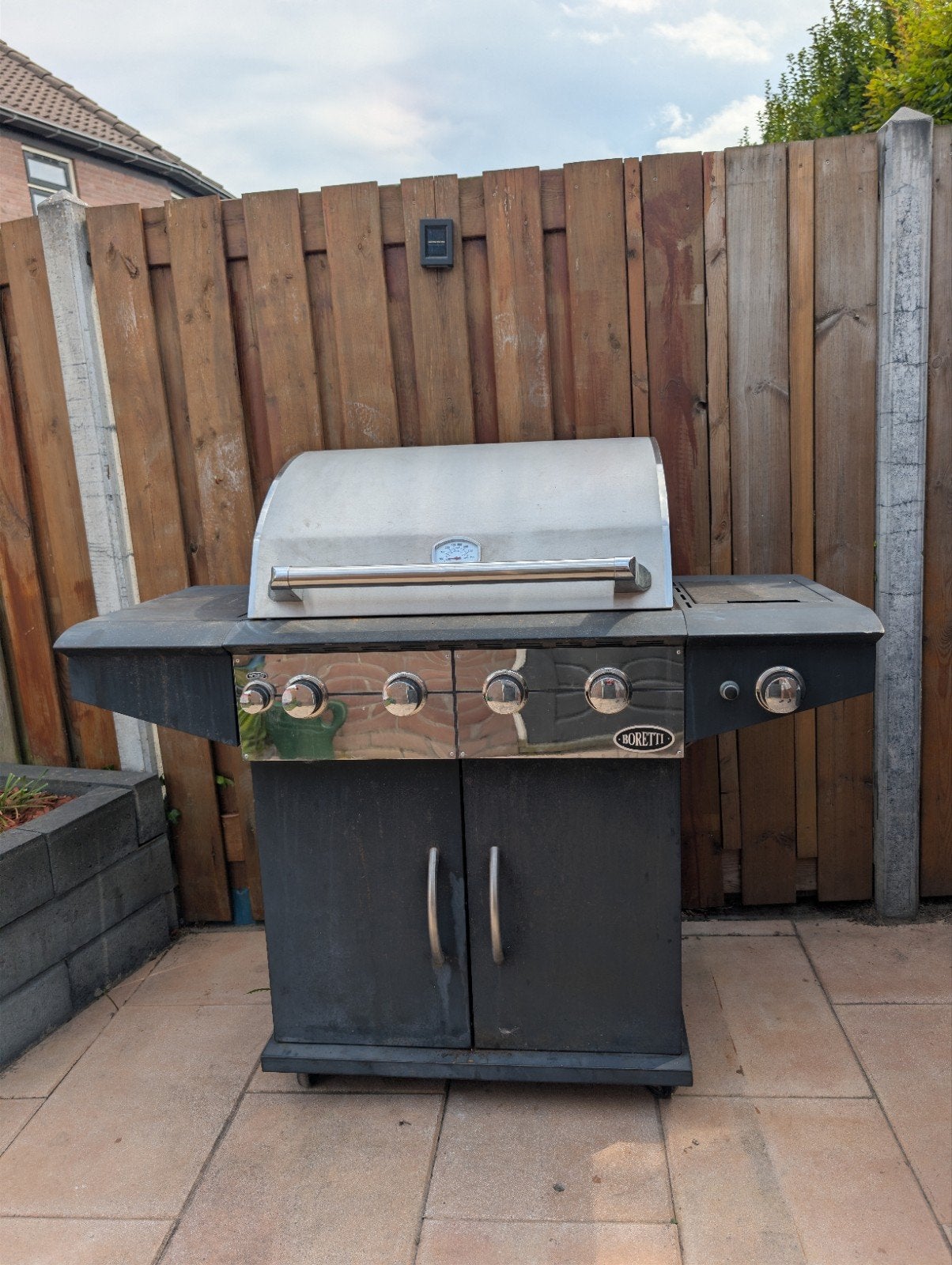 Boretti gasbarbecue - Opknapper gratis ophalen, Ophalen of Verzenden, Gebruikt, Boretti