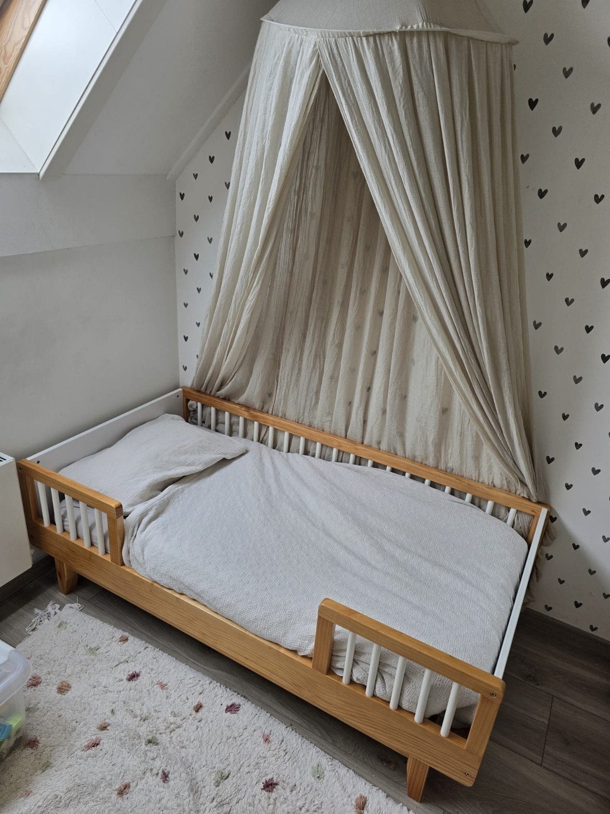 Peuterbed van Petit Amelie, Kinderen en Baby's, Kinderkamer | Bedden, Gebruikt, 70 tot 85 cm, 140 tot 160 cm, Ophalen