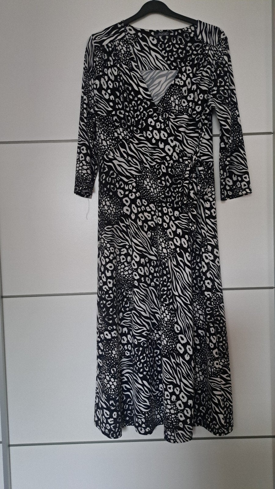 dames jurk print, Ophalen, Zwart, Maat 42/44 (L), Zo goed als nieuw