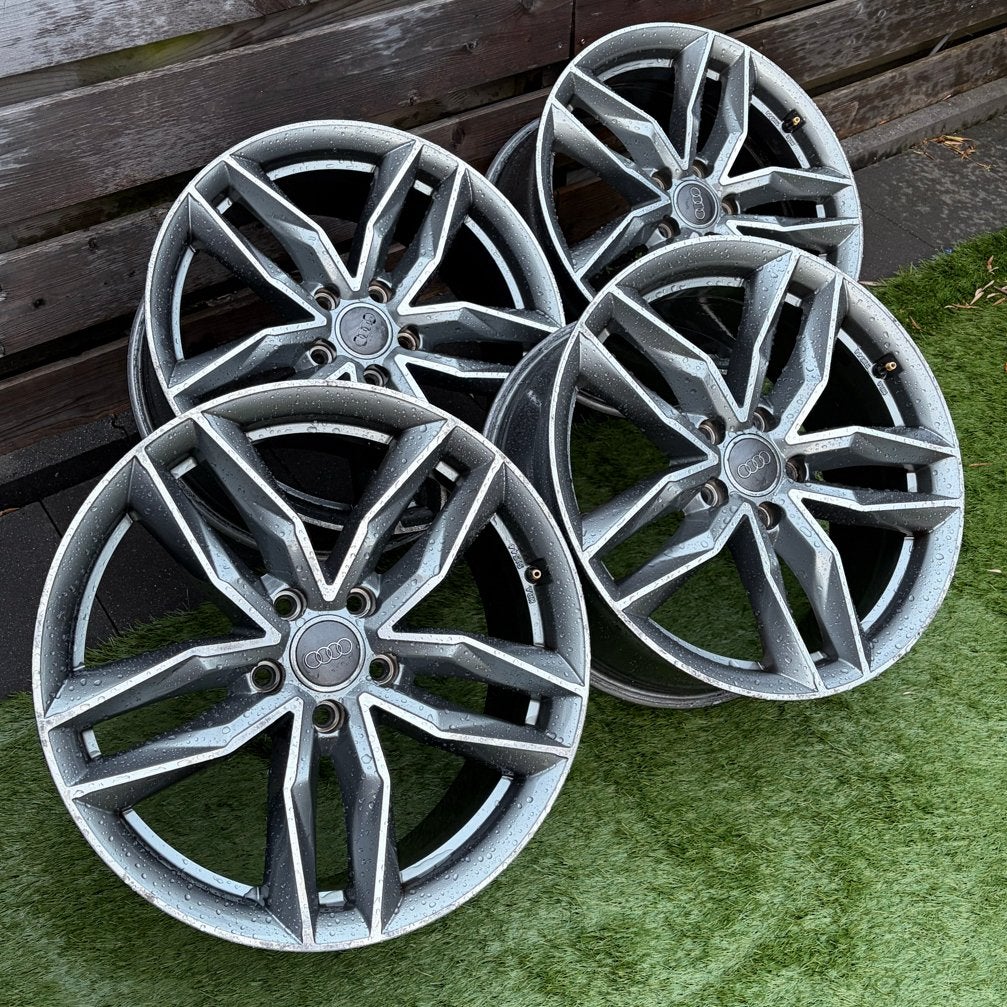 Originele Audi 18 inch S line velgen – 8Jx18 - ET45 – 5x112, Auto-onderdelen, Banden en Velgen, Ophalen, 18 inch, Gebruikt, Banden en Velgen