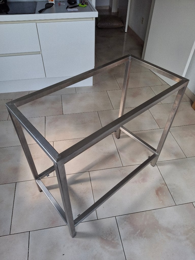 RVS frame voor bijv een hakblok, Ophalen, Tafelpoot, 50 tot 100 cm, Nieuw