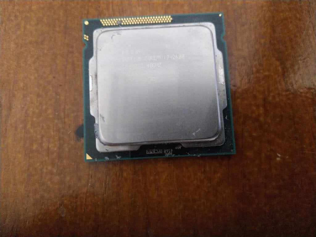 Div. processors w.o. Intel Core 2 x i7 / 1 x i3 goed werkend, Computers en Software, Processors, Zo goed als nieuw, 3 tot 4 Ghz