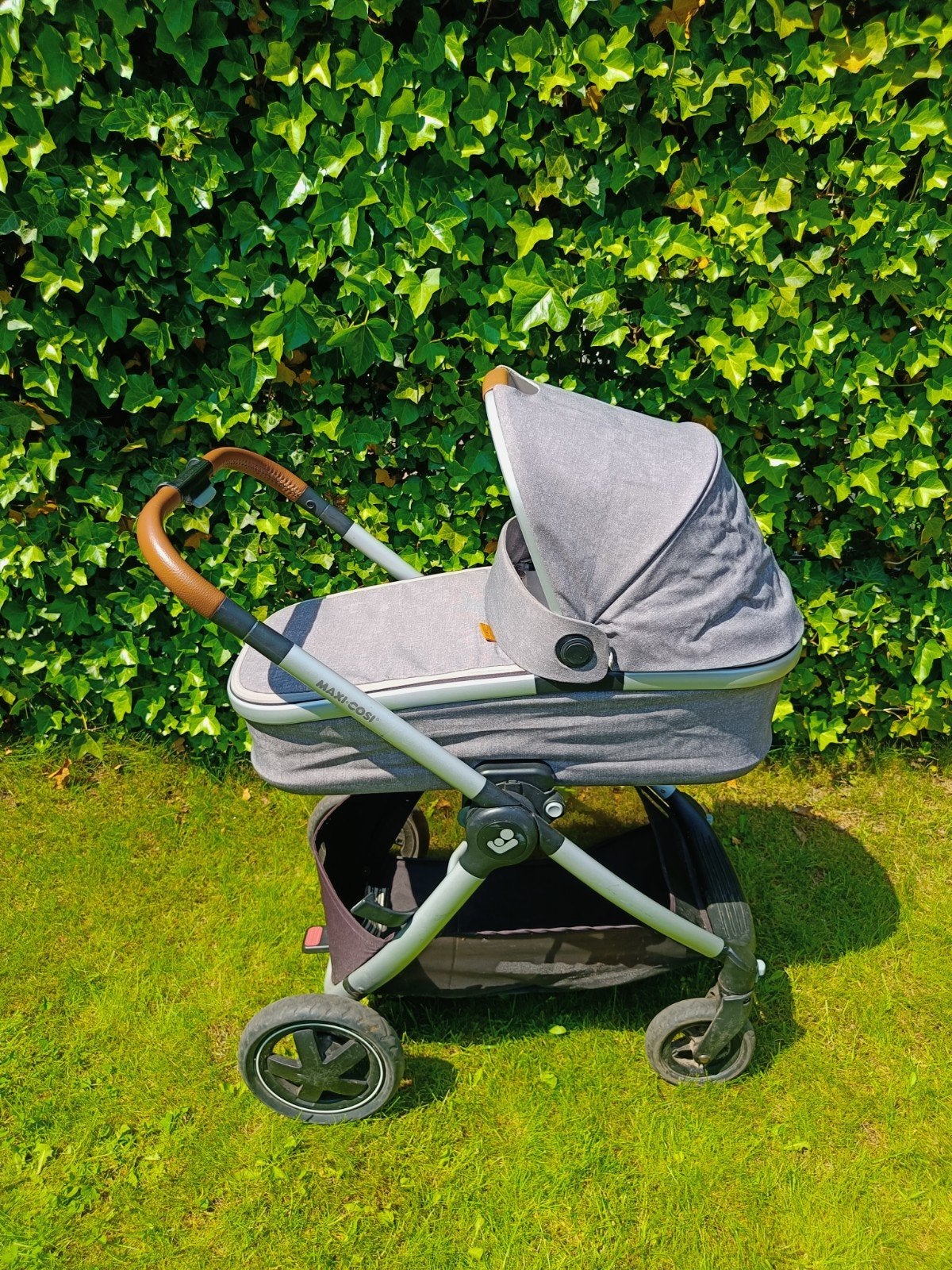 Maxi-Cosi Adorra Combiwagen met Oria Reiswieg 3-in-1, Ophalen, Gebruikt, Combiwagen, Verstelbare duwstang