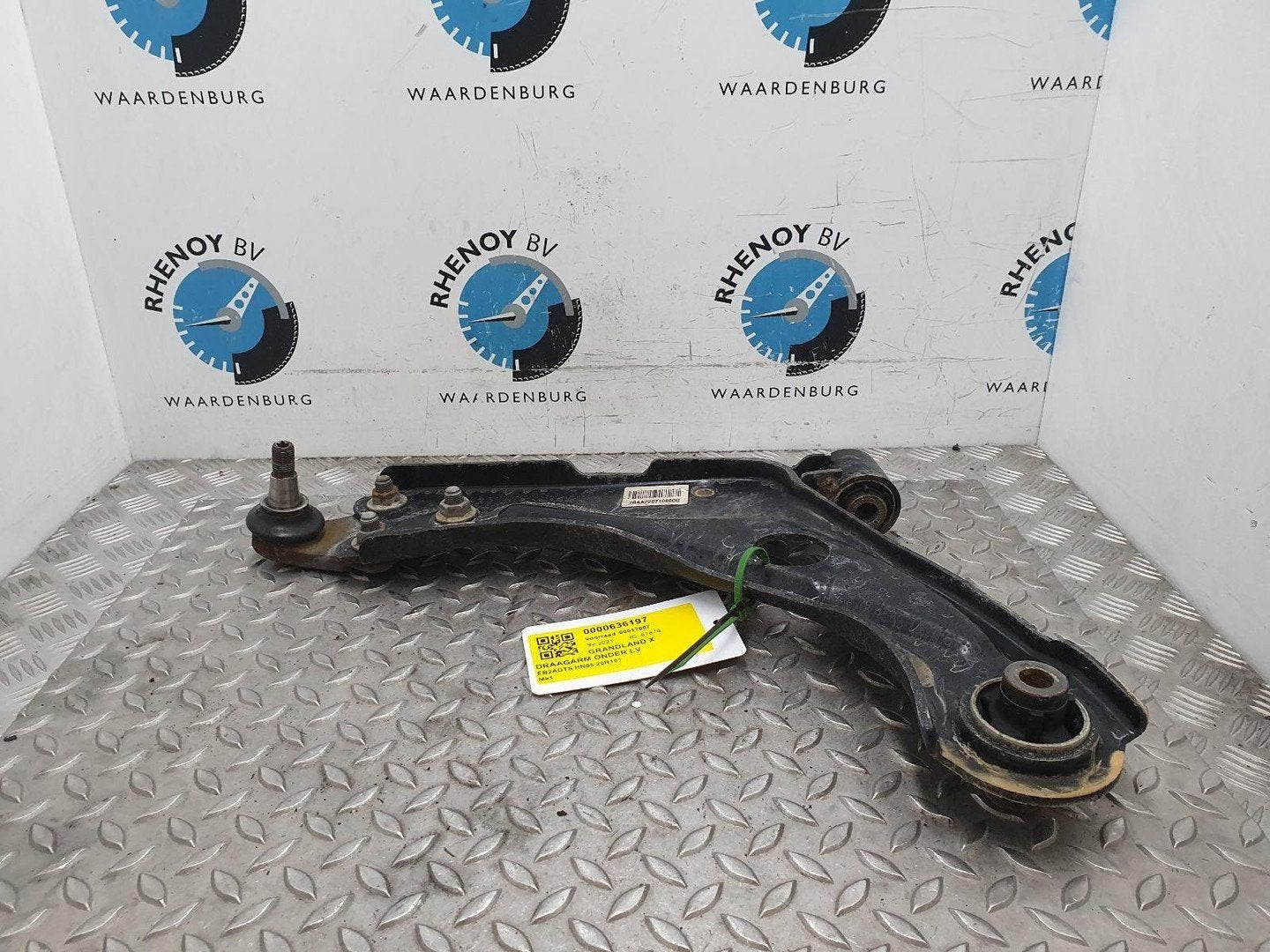 OPEL GRANDLAND X DRAAGARM ONDER LV 2021, Ophalen of Verzenden, Gebruikt, ARN erkend