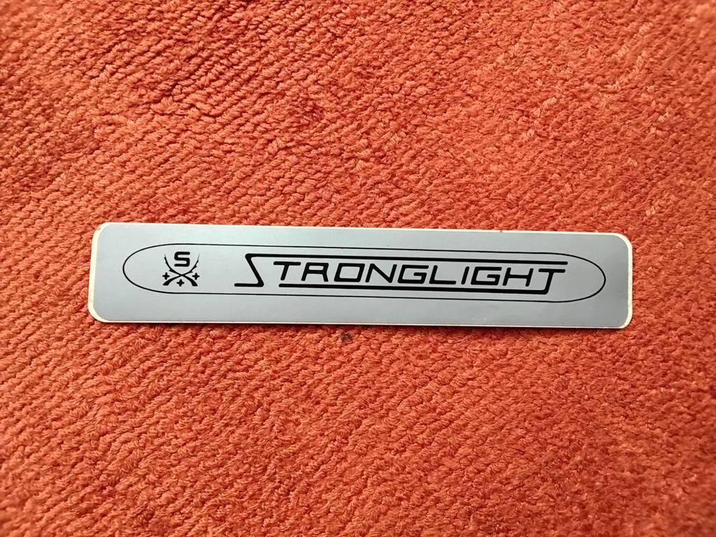 STRONGLIGHT, Ophalen of Verzenden