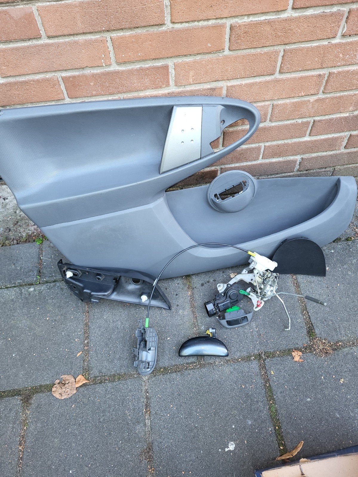 onderdelen deurpaneel links voor peugoet 107 c1 of aygo 4 de, Auto-onderdelen, Ophalen of Verzenden