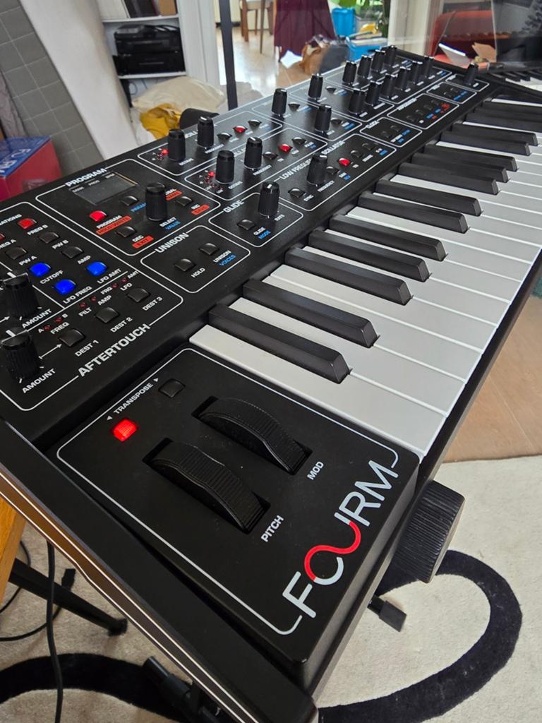 Sequential Fourm Nieuw in doos, Muziek en Instrumenten, Synthesizers, Ophalen of Verzenden