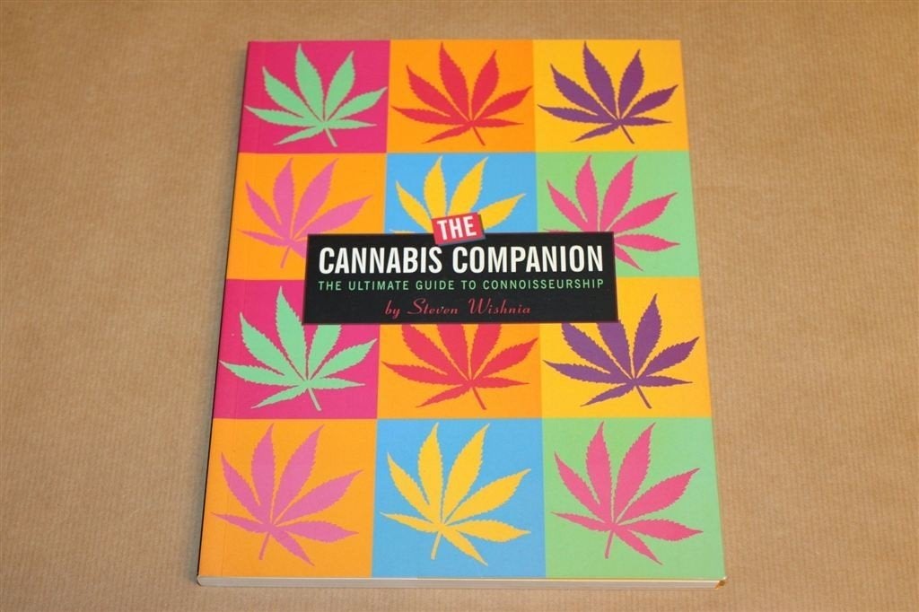 The Cannabis Companion — Gids voor Liefhebbers, Ophalen of Verzenden, Zo goed als nieuw