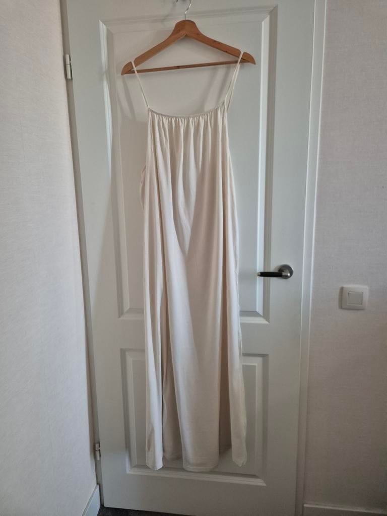 Nieuw Lange Zomer Jurk - Beige, Kleding | Dames, Jurken, Ophalen of Verzenden, Nieuw, Beige, Onder de knie
