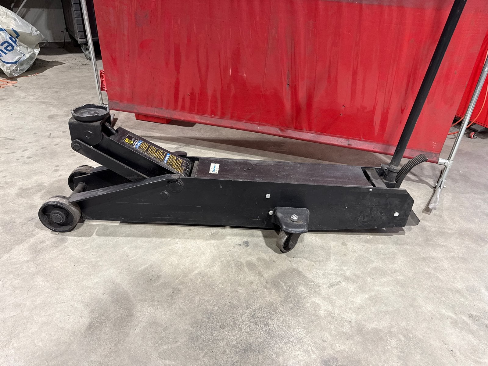 Datona Garagekrik 10 Ton, Ophalen, Gebruikt, Hydraulisch, Garagekrik