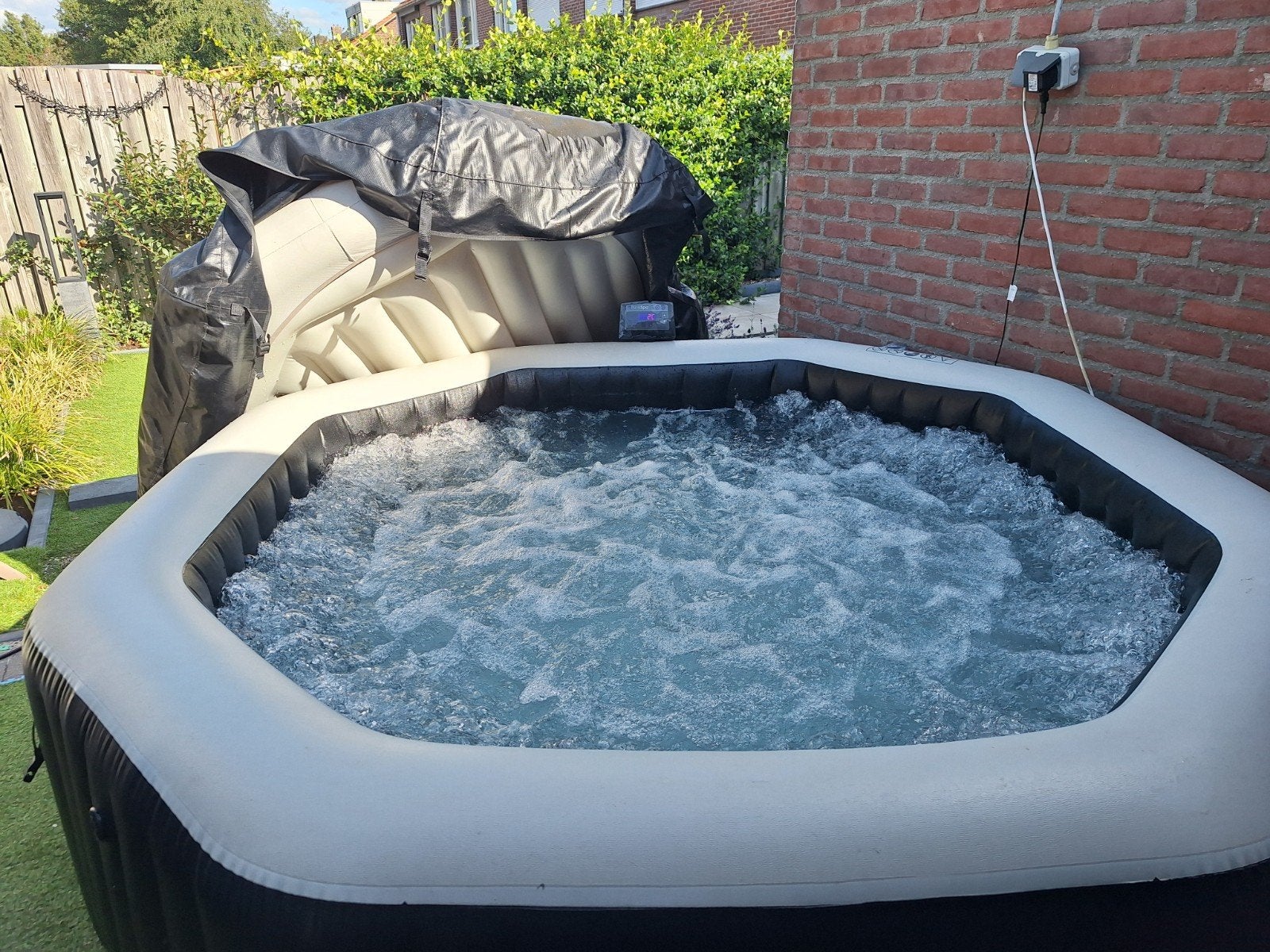 jaccuzi, Tuin en Terras, Ophalen, Gebruikt