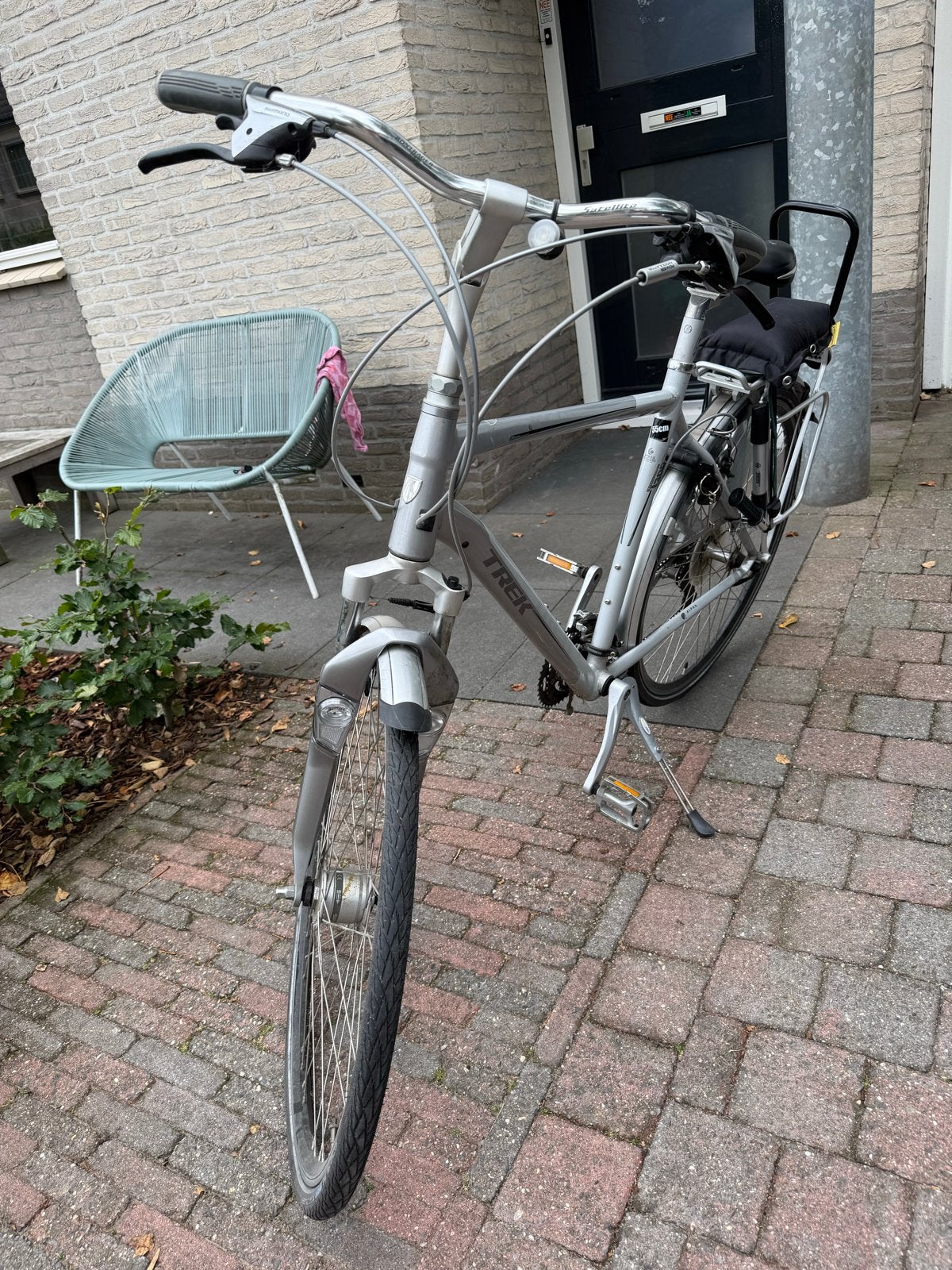 Trek fiets 28 inch, frame 55 cm, inclusief accessoires, Fietsen en Brommers, Fietsen | Dames | Damesfietsen, 53 tot 56 cm, Ophalen