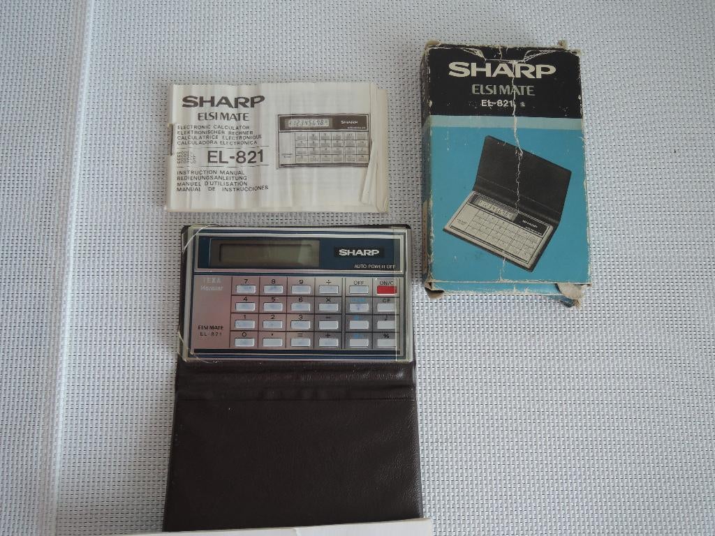 Vintage SHARP EL-821 calculator, Diversen, Ophalen of Verzenden, Zo goed als nieuw