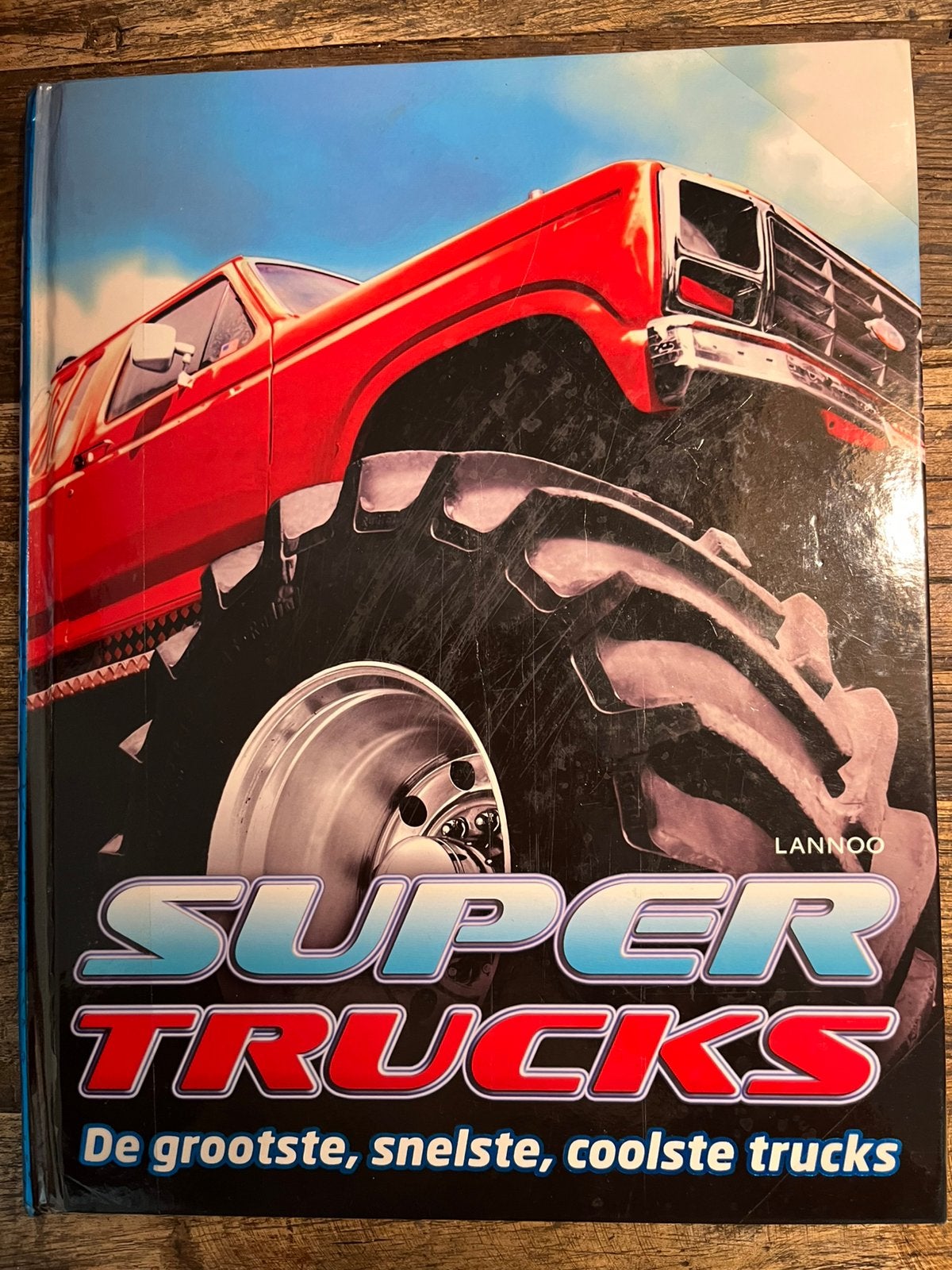 Super Trucks: De grootste, snelste, coolste trucks, Ophalen of Verzenden, Zo goed als nieuw, Ford