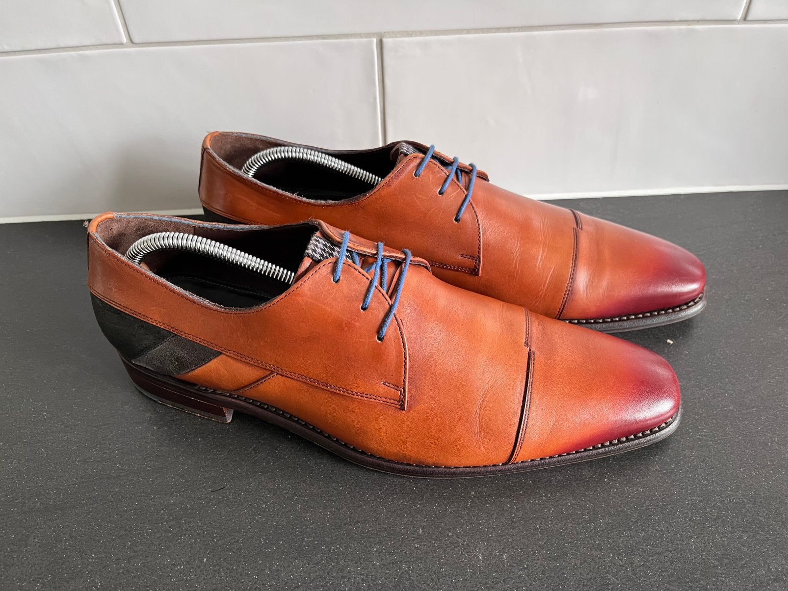 Floris van Bommel herenschoenen maat 11 / 46, Kleding | Heren, Schoenen, Floris van Bommel, Bruin, Floris van Bommel, Ophalen of Verzenden
