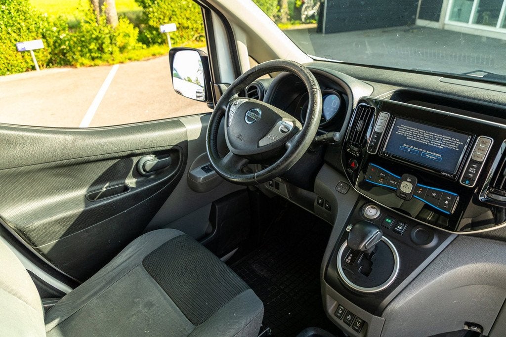 Nissan E-NV200 Business Camera I Betimmering I Stoel & stuur, Stof, Gebruikt, Zwart, Stoelverwarming