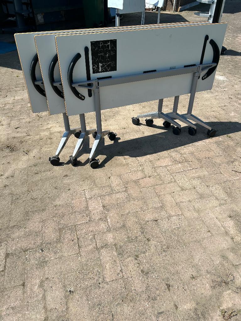 Professionele Wilkhahn Timetable vergader-/klaptafels, Huis en Inrichting, Ophalen, Gebruikt, 150 tot 200 cm, 200 cm of meer