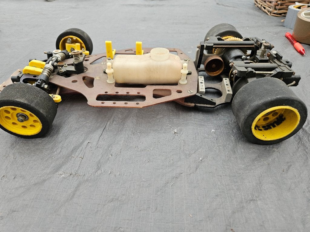 Vintage Yucan Condor 1/8 roller, Hobby en Vrije tijd, Modelbouw | Radiografisch | Auto's, Gebruikt, Ophalen of Verzenden, Onderdeel