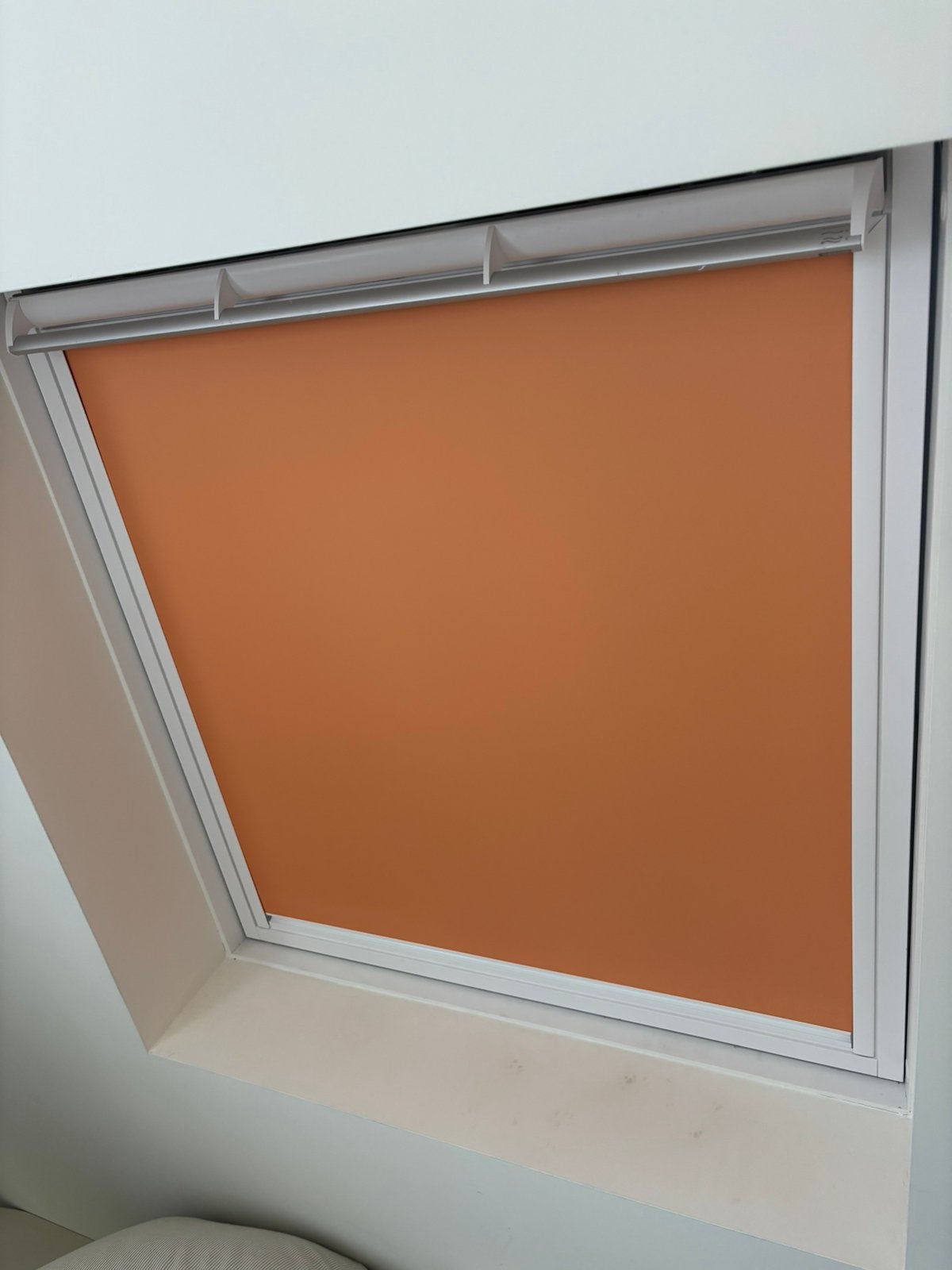 Velux rol / schuif gordijn (1 of 2 stuks), Ophalen of Verzenden, Zo goed als nieuw, Dakraam, 160 cm of meer