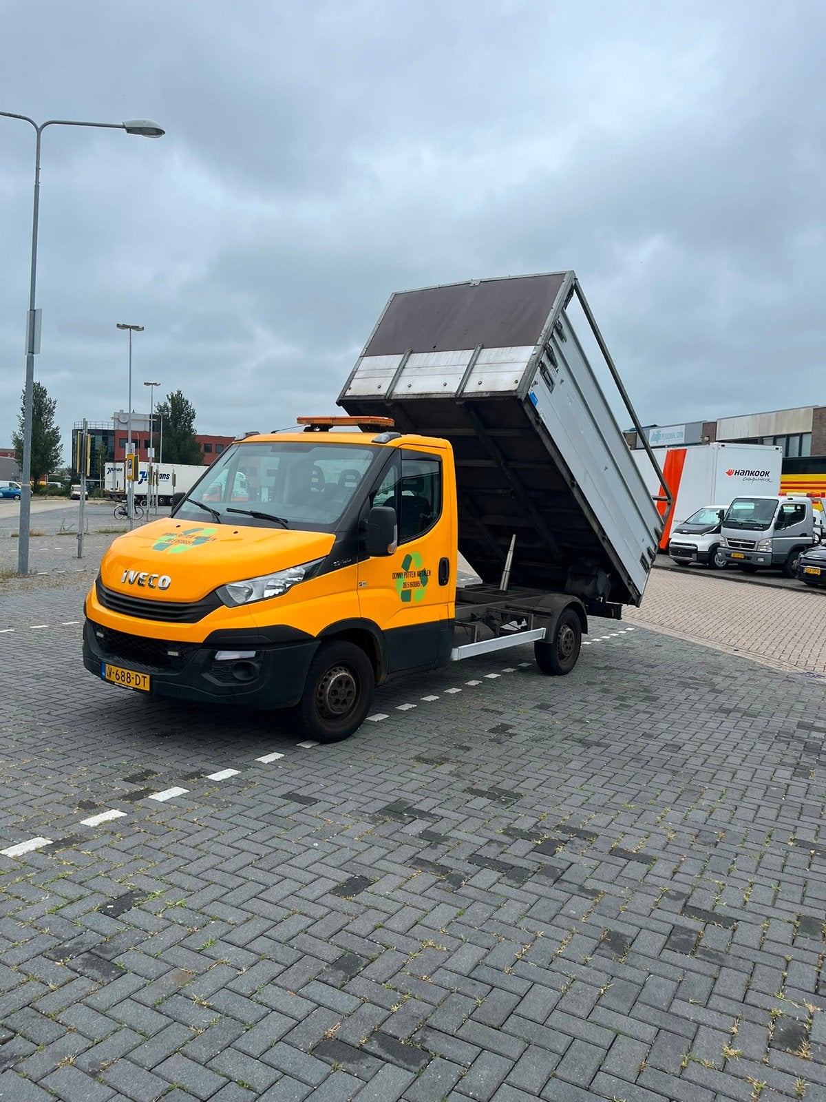 Iveco Daily 2017 Euro 6 kipper 3.5T, Auto's, Bestelauto's, 13 km/l, Achterwielaandrijving, Euro 6, 2287 cc