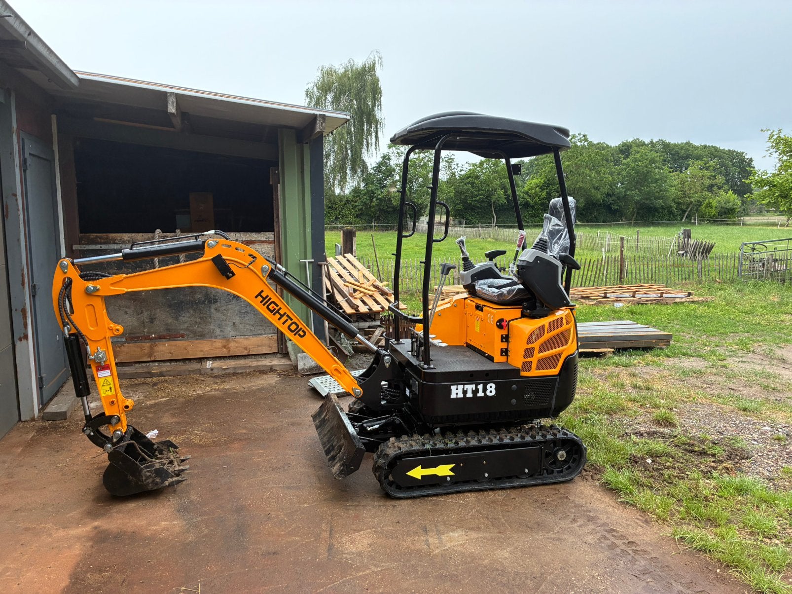 1.8 ton minigraver NIEUW kubota motor, Ophalen of Verzenden, Graafmachine