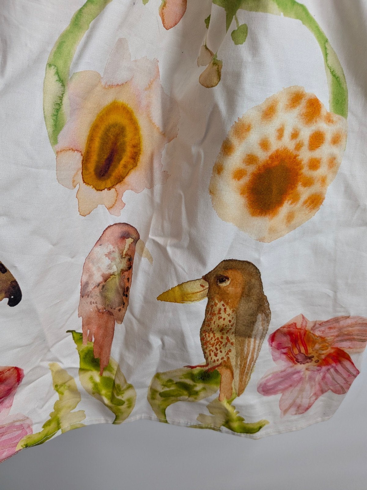 H&M Zomerjurk met vogelprint en pofmouwen - Maat XS, Kleding | Dames, H&M, Wit, Ophalen of Verzenden, Zo goed als nieuw