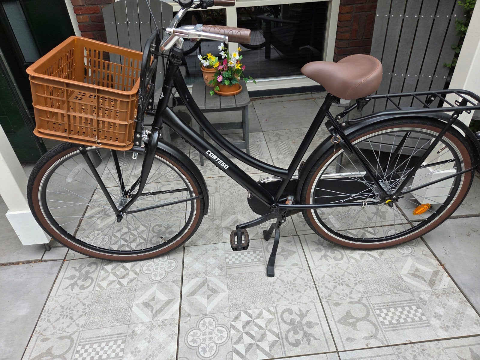Cortego Cargo Damesfiets Mat-Zwart 28 Inch - 3 Versnellingen, Fietsen en Brommers, Fietsen | Dames | Damesfietsen, Terugtraprem