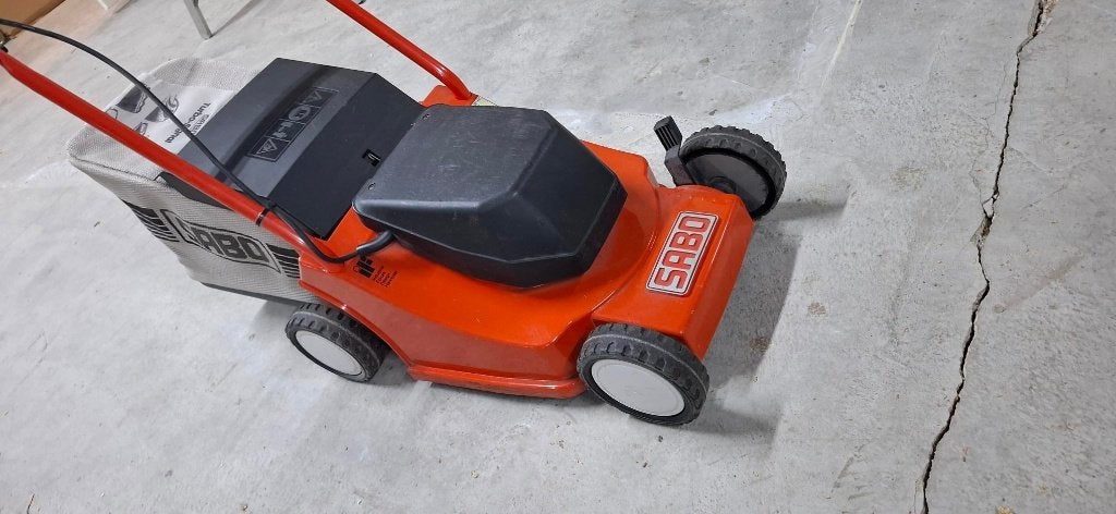 Sabo grasmaaier, Tuin en Terras, Grasmaaiers, Cirkelmaaier, Gebruikt, Elektrische grasmaaier, 30 t/m 39 cm
