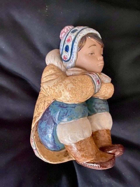 Lladro Eskimo Boy, Ophalen of Verzenden, Zo goed als nieuw, Mens
