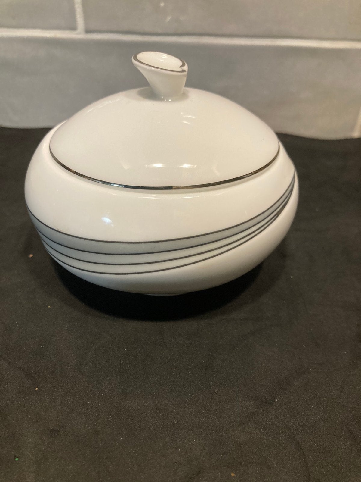 Suikerpotje Wedgwood Shape 225 Selene (230326), Ophalen of Verzenden, Zo goed als nieuw, Porselein, Overige typen