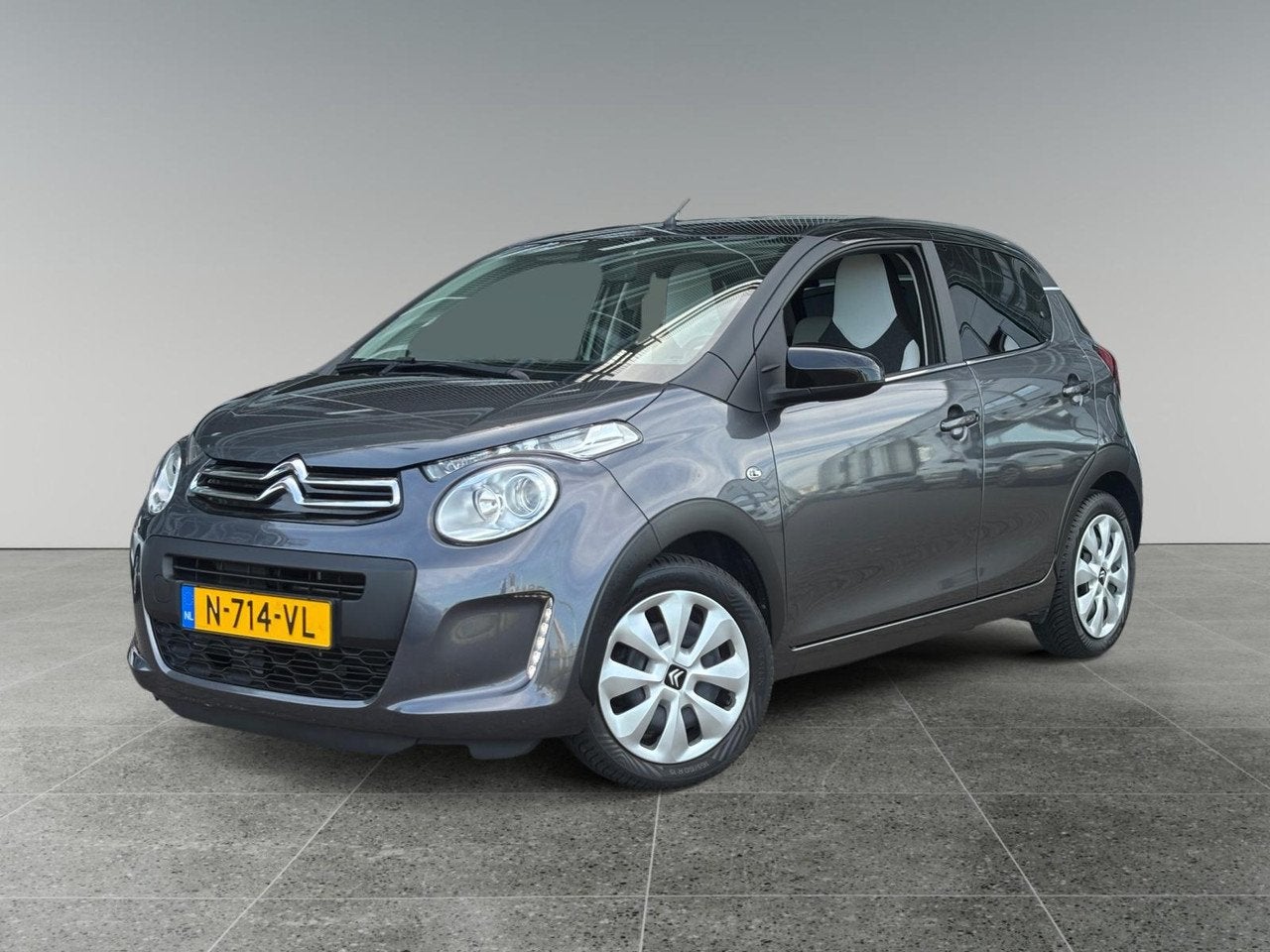 Citroën C1 5-deurs Millenium Feel 1.0 e-VTi 72pk | TWO-TONE, Auto's, Voorwielaandrijving, Gebruikt, 4 stoelen, C1