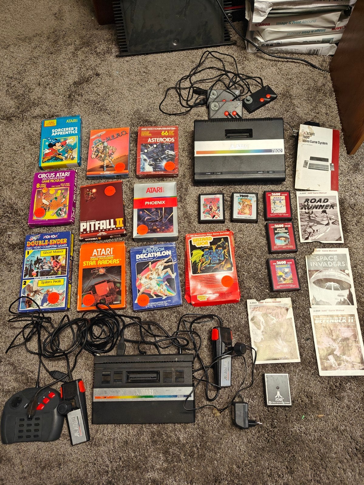 Atari 7800 en 2600 + games en controllers, Ophalen of Verzenden, Gebruikt, Met games, Met 3 controllers of meer
