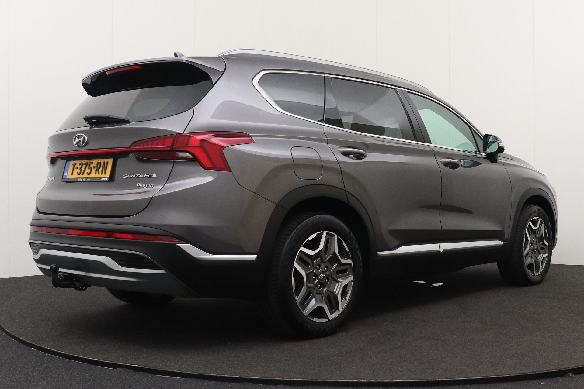 Hyundai Santa Fe 1.6T 265 PK Aut. PHEV Premium Trekhaak Adap, Auto's, Santa Fe, Gebruikt, Euro 6, 4 cilinders