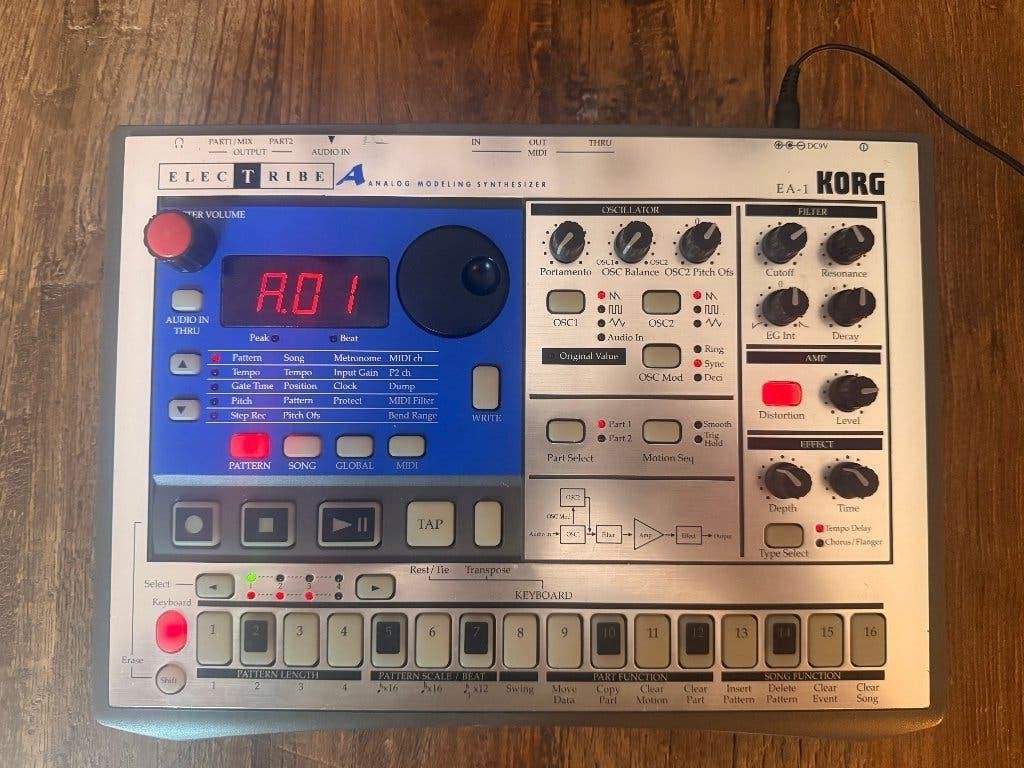 Korg Electribe EA-1, Muziek en Instrumenten, Gebruikt, Korg, Met midi-aansluiting, Overige aantallen