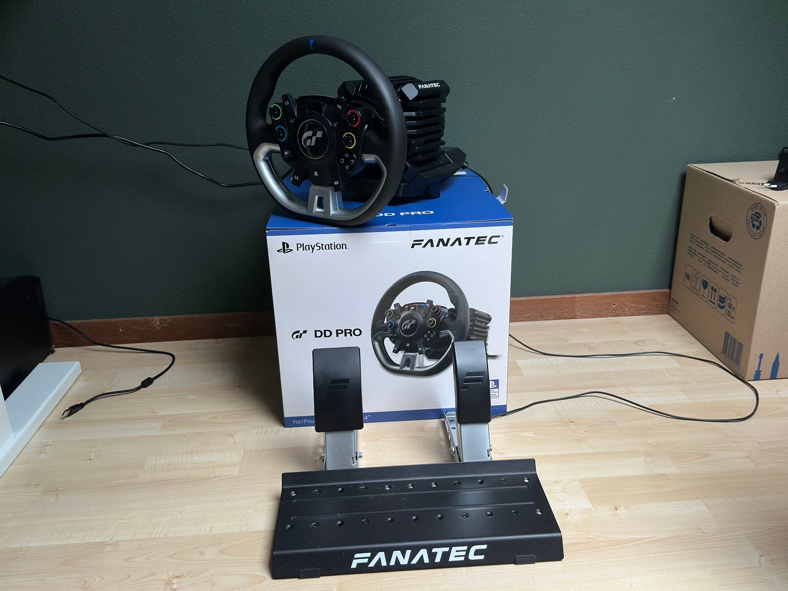 Fanatec Gran Turismo DD Pro 8Nm - compleet, Spelcomputers en Games, Racestuur, Ophalen of Verzenden, Zo goed als nieuw, Fanatec