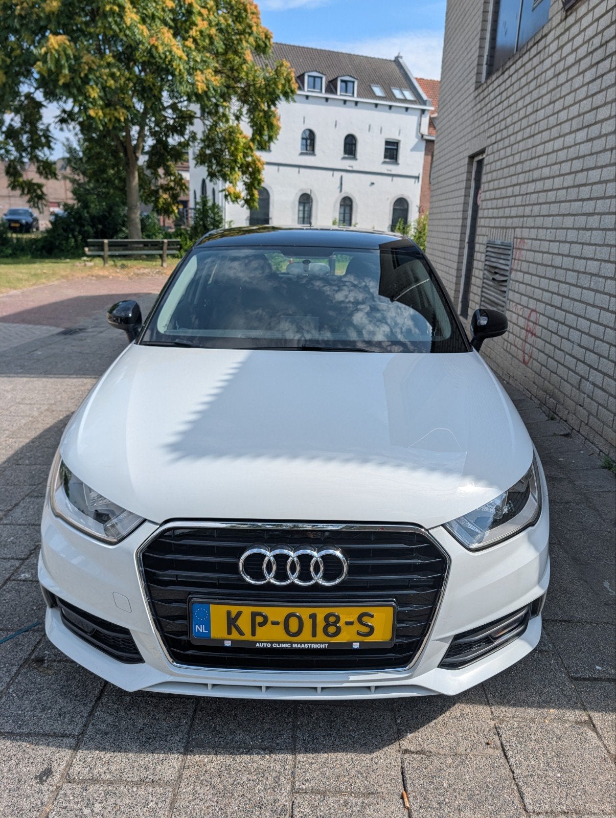 Audi A1 1.0 Tfsi 70KW Sportback 2017 Wit, Auto's, Voorwielaandrijving, 95 pk, Origineel Nederlands, Particulier