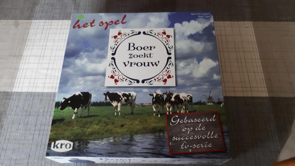 Een zgan Boer zoekt vrouw spel in gave doos., Ophalen of Verzenden, Zo goed als nieuw