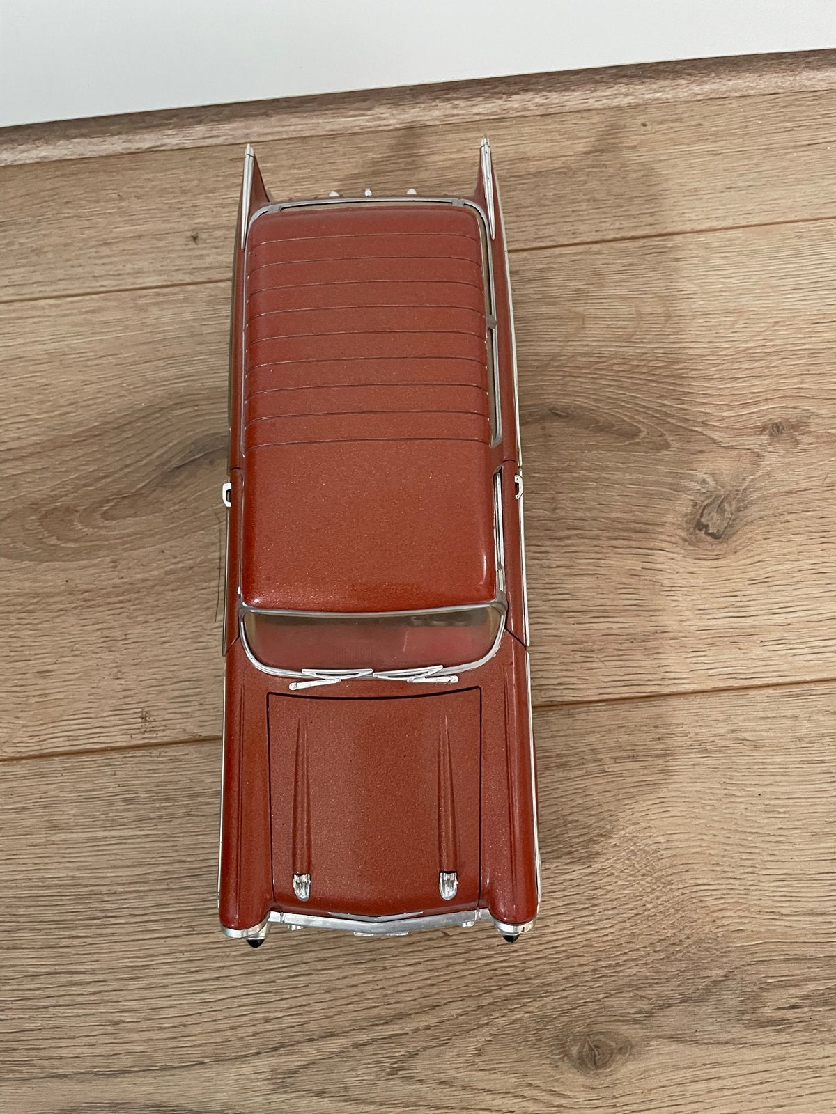 Road Tough '57 Chevrolet Nomad Schaal 1:18 - Geen Beschadigi, Ophalen of Verzenden, Zo goed als nieuw, Auto, Overige merken
