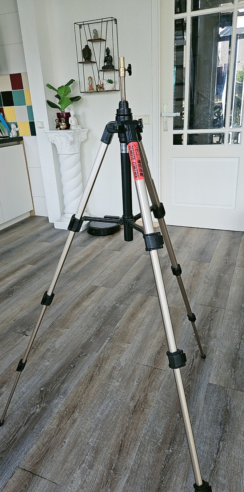 Mooi Tripod standard, zeer stabiele en licht, verstelbaar, Ophalen of Verzenden