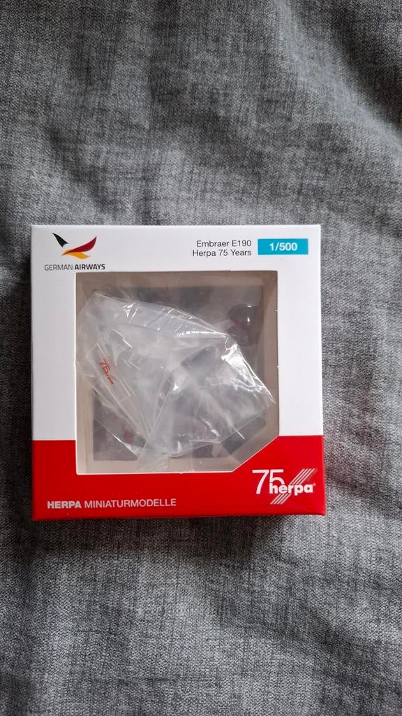 Herpa 1:500 German Airways Erj 190, Ophalen of Verzenden, Zo goed als nieuw